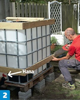 Sadevesiastia hanalla Sadevesiastia hanalla